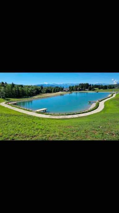 Au Bout Du Bois Piscine Sauna Hammam Accessible En Saison Et Le Logement Accessible Toute L Annee Ле-Дезерт Экстерьер фото